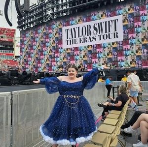 Meet your Posher, Dana